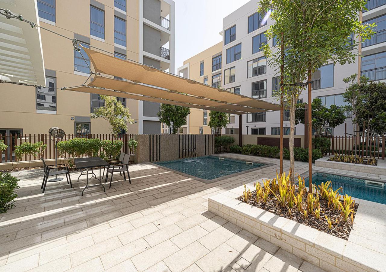The Pearl By Blue Cloud Holidays Apartment *